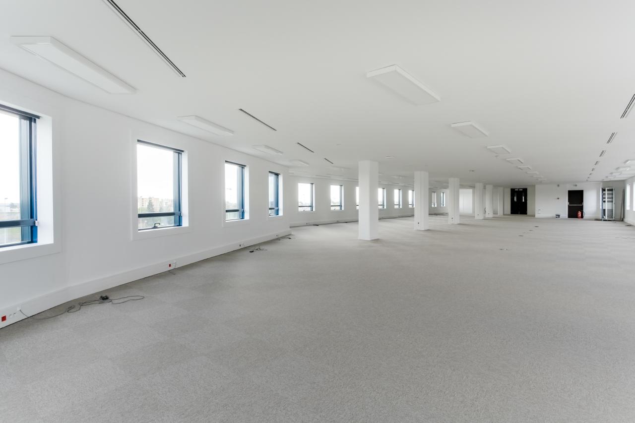 Bureau Noisy-le-Grand 1387m² Location bureau Noisy-le-Grand Seine-Saint-Denis OLBUR2106799 2